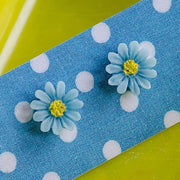 Hazy Daisy Wee Earrings