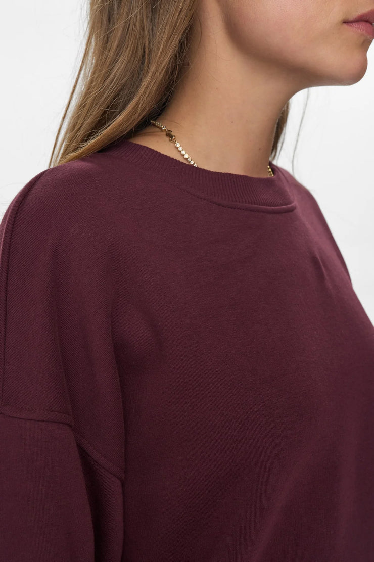 Numph Nubissa Oversized Sweatshirt - Winetasting