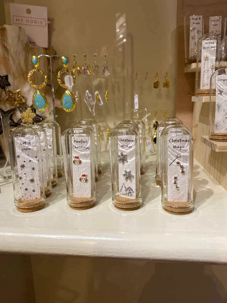 Oak & Willow Earrings - Christmas