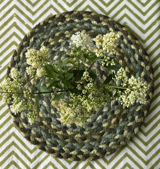 Braided Rug Company Jute Dinner Placemats Set - Hedgerow