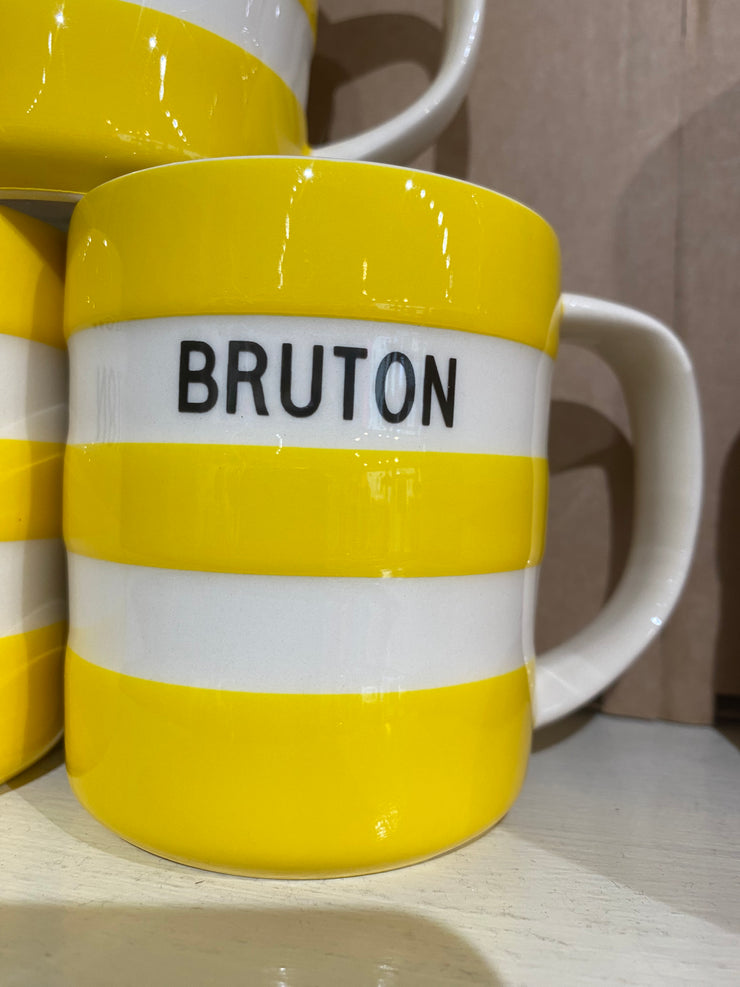 Cornishware Bruton Mugs