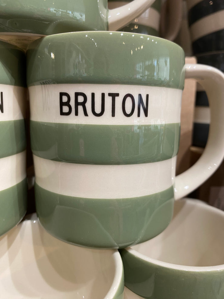 Cornishware Bruton Mugs