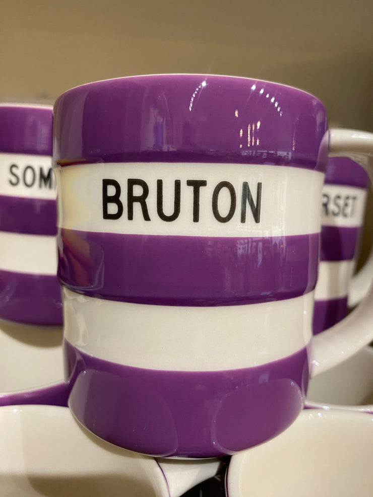 Cornishware Bruton Mugs