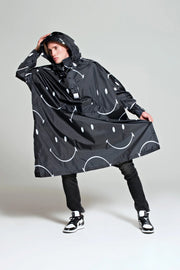 Rainkiss Unisex Recycled Rain Poncho - Classic Smile x Smiley