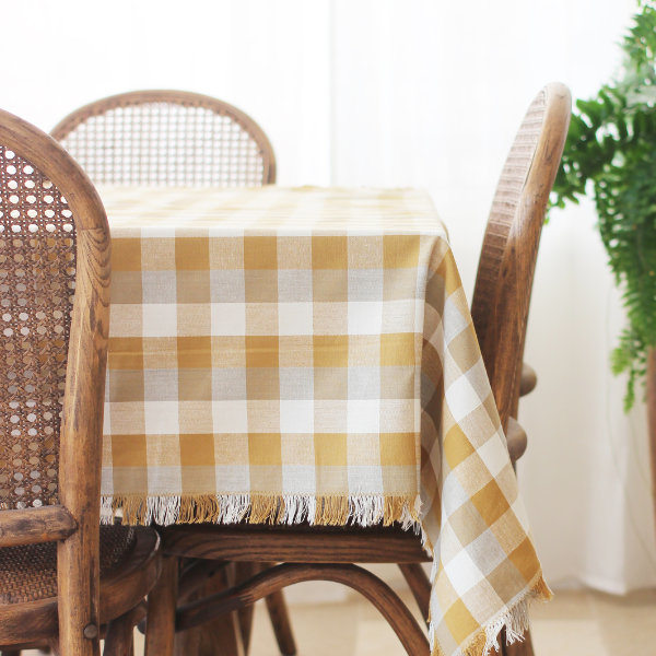 Raine & Humble Double Check Tablecloth