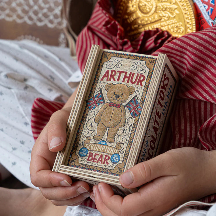 The Chocolate Gift Company - Arthur The Scrumptious Bear