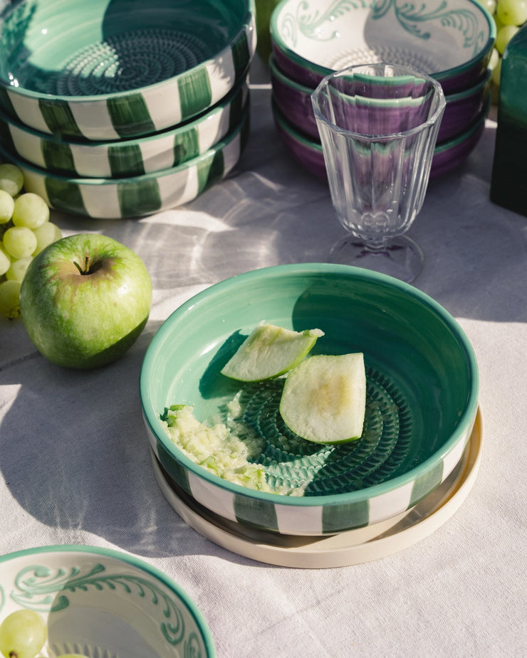 Tierra Cocida Garlic Grater Plate - Large