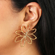 Oversized Hammered Flower Outline Stud Earrings in Gold