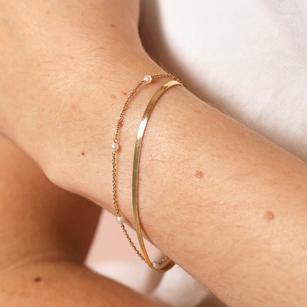 Herringbone Pearl Double Chain Bracelet in Gold