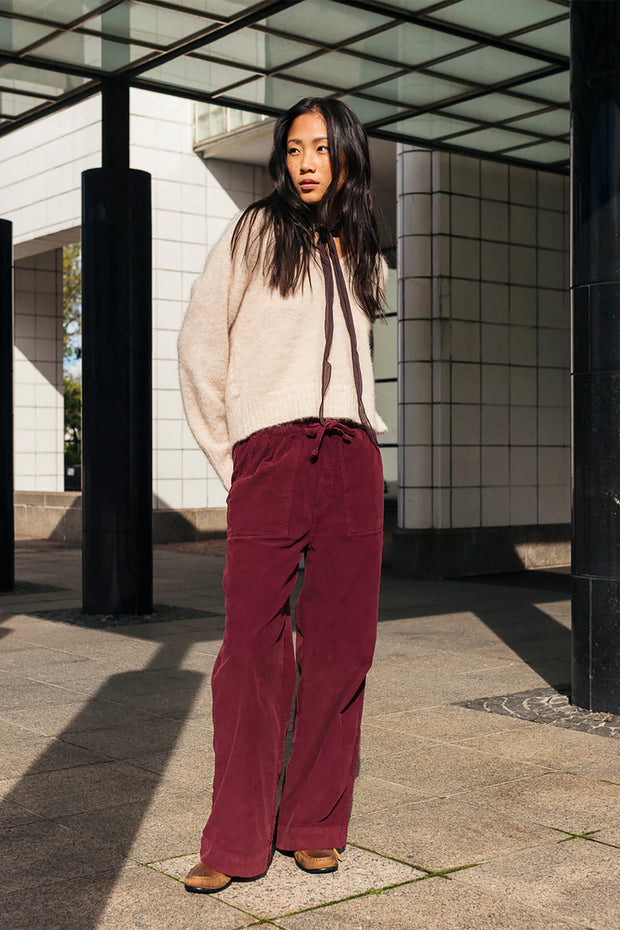 Indi & Cold Corduroy Trousers - Burgundy